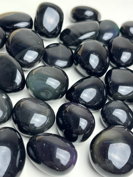 Obsidian Regnbue tromlet 20-30mm