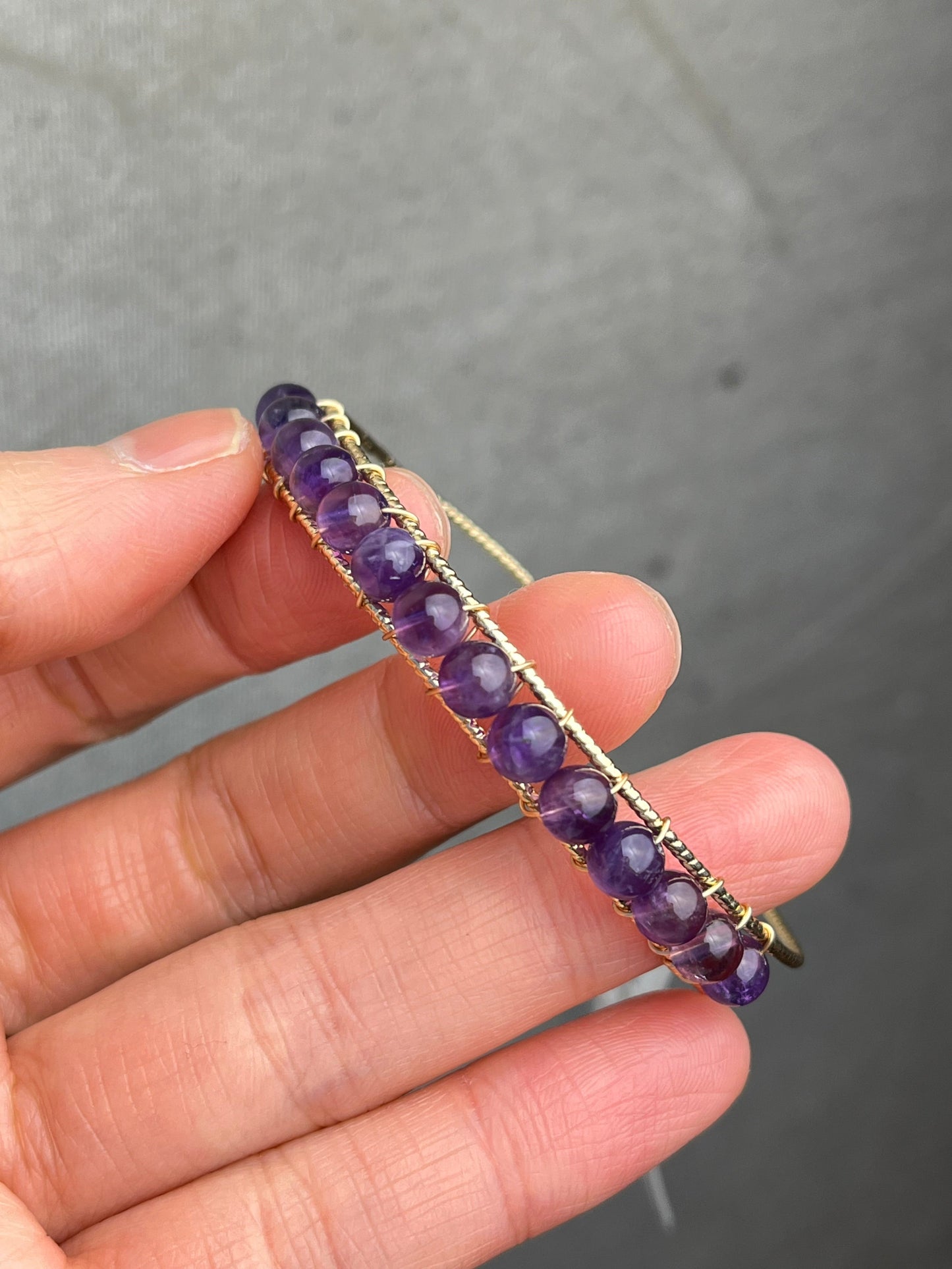Ametyst- Håndlaget armbånd