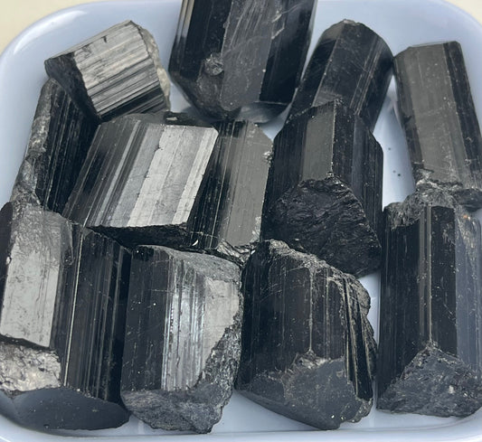 Svart Turmalin Rå 2-4cm