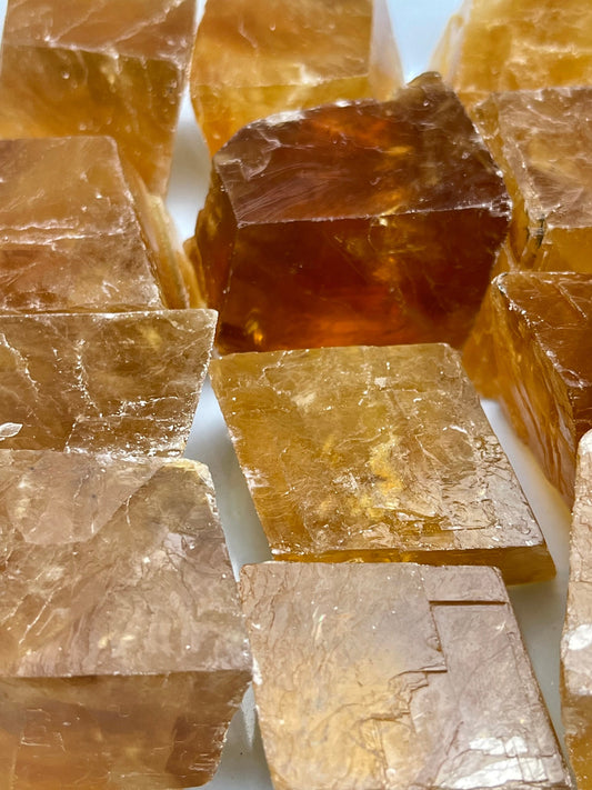 Honning Kalsitt Rå 25-30mm