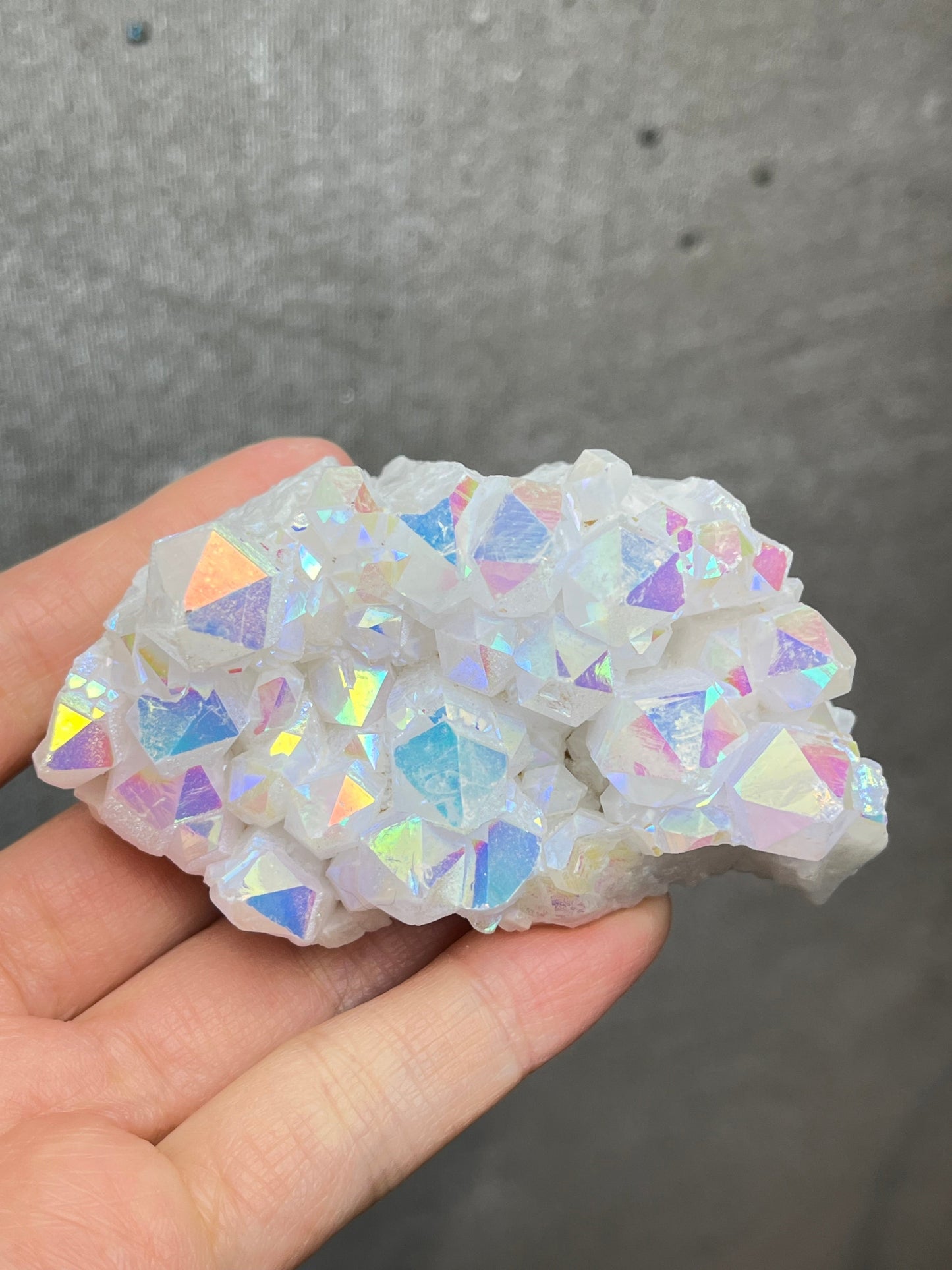 Aurakrystall Gruppe Regnbue