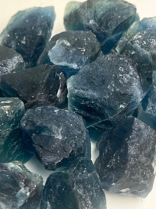 Blågrønn Fluoritt Rå, 40-50mm