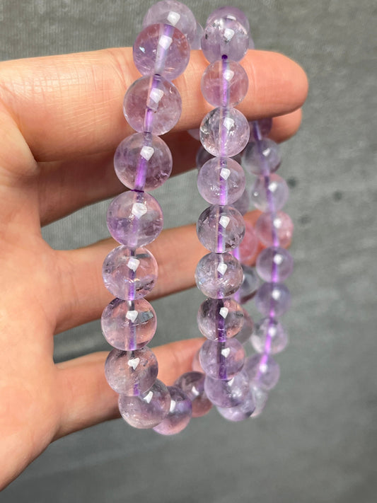 Lys Ametyst armbånd 9-10mm+