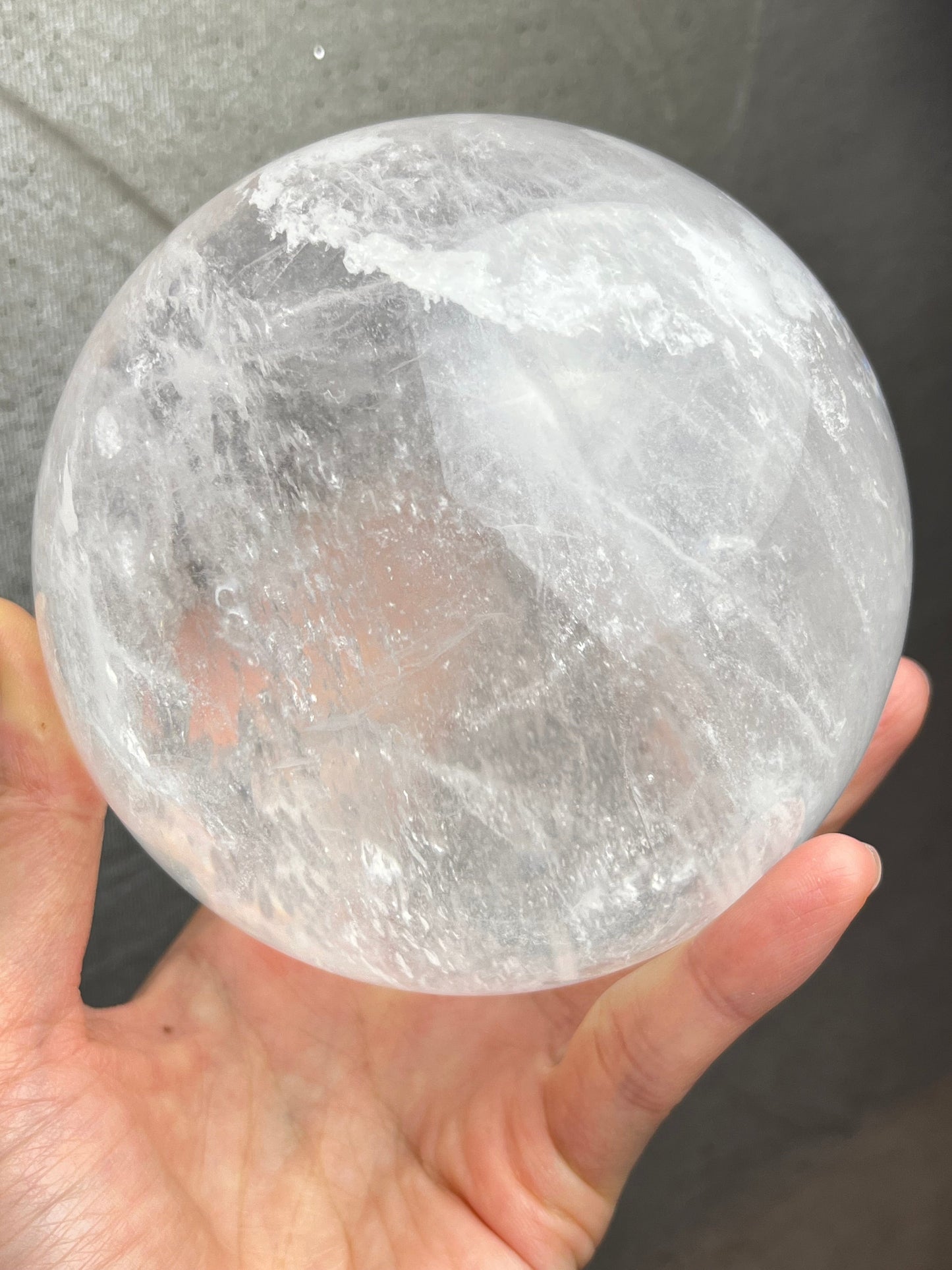 Klar kvarts Bergkrystall Kule XL 10.5cm, 1.7kg