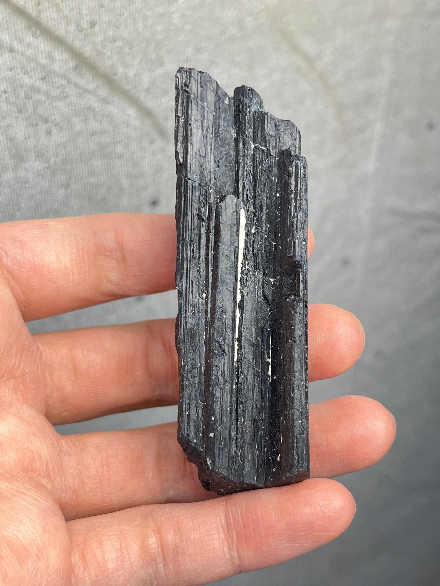 Svart Turmalin Rå 50-100g