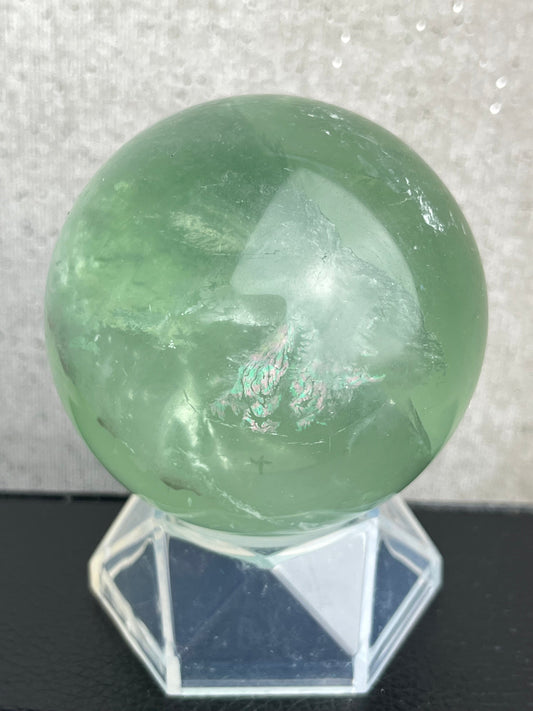 Grønn fluoritt kule