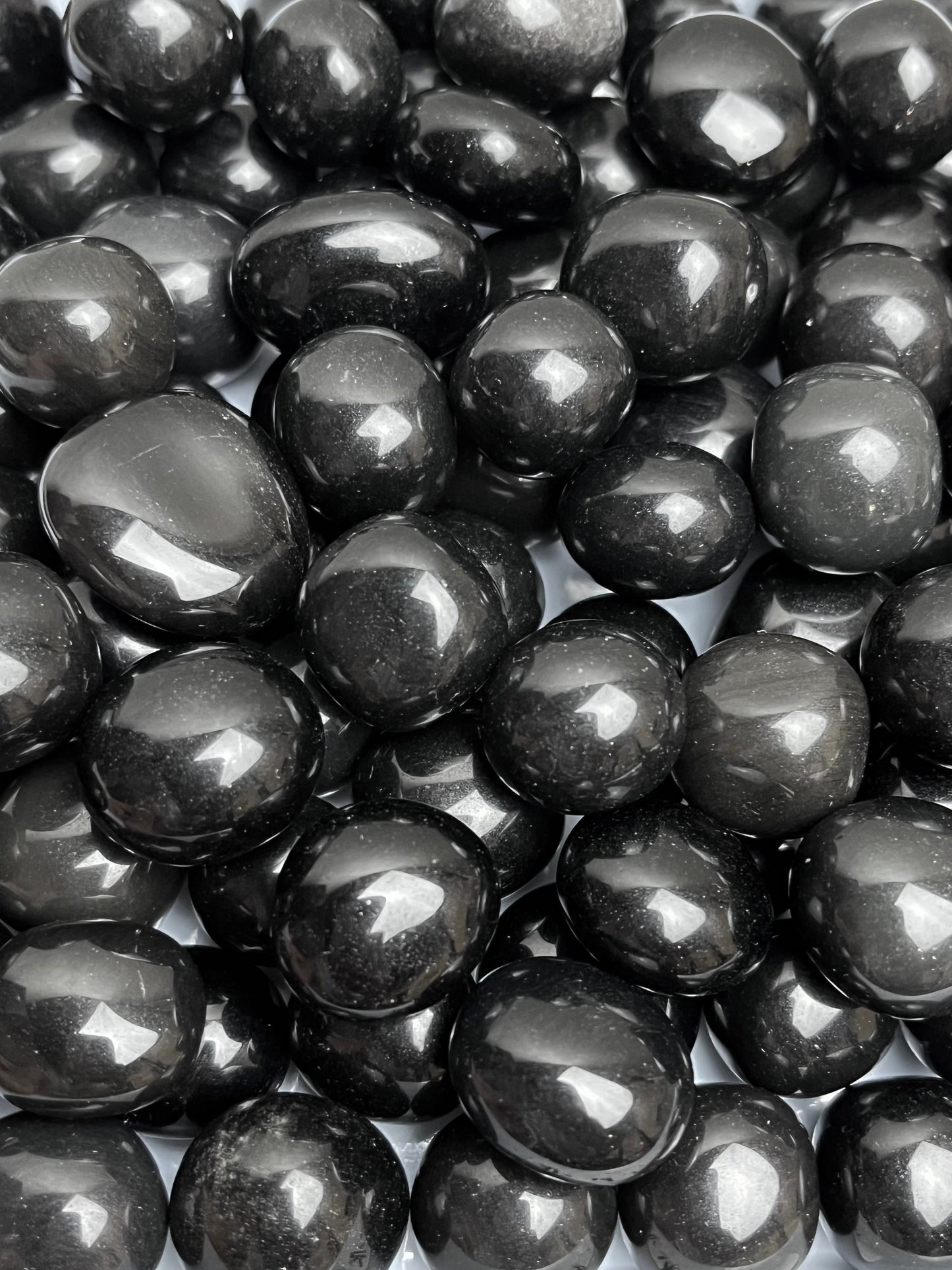 Obsidian tromlet 15-20mm