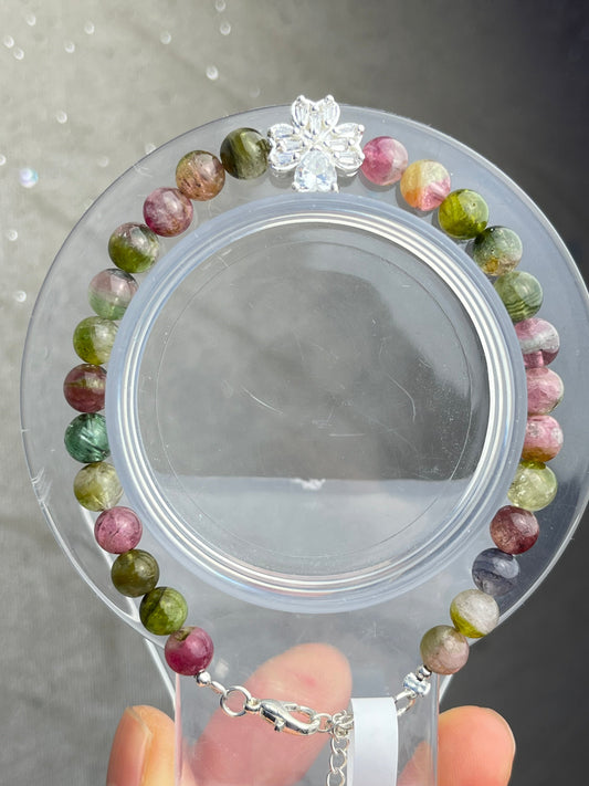 Turmalin- Håndlaget armbånd med karabinlås