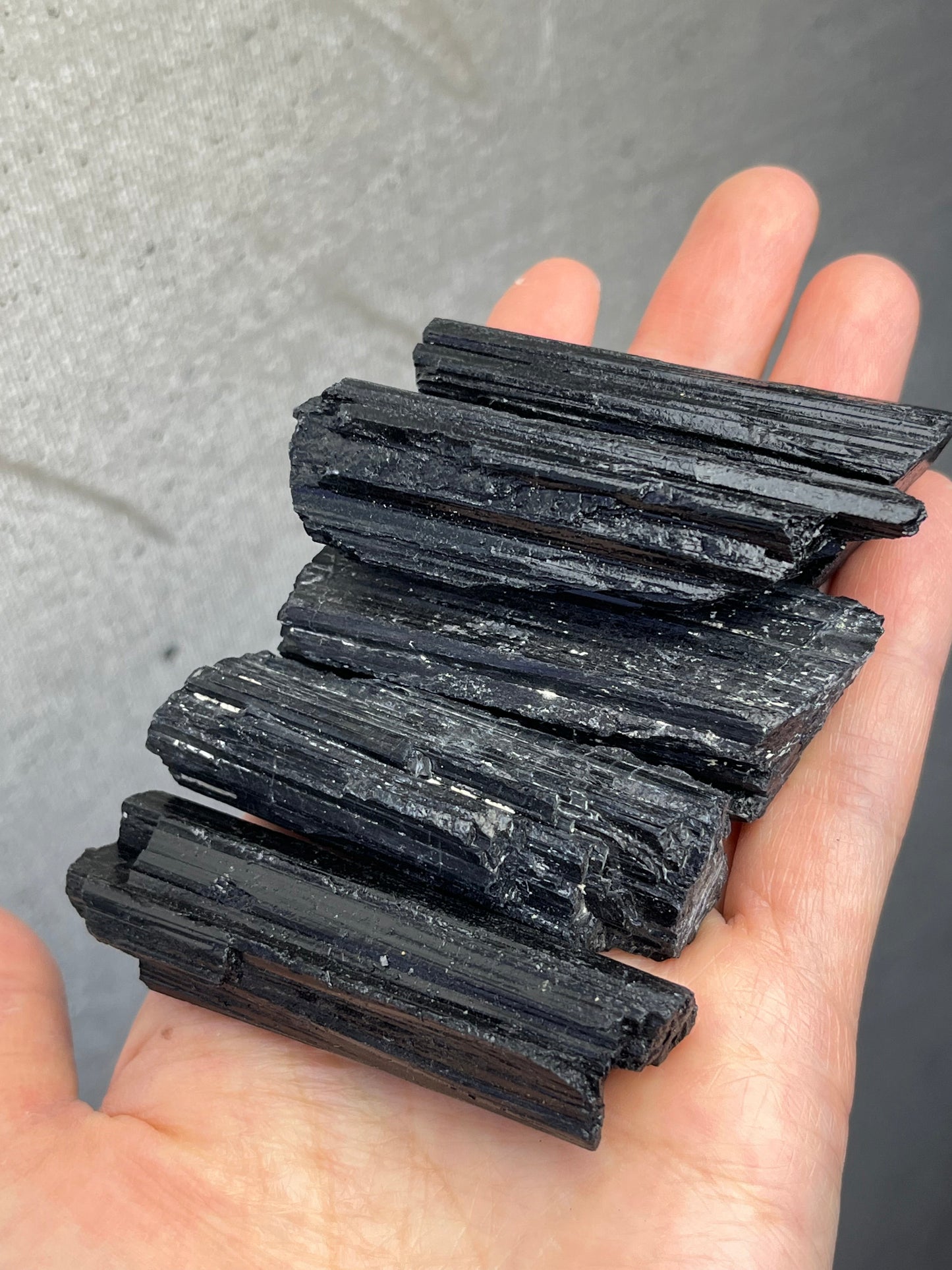 Svart Turmalin Rå 45-70mm