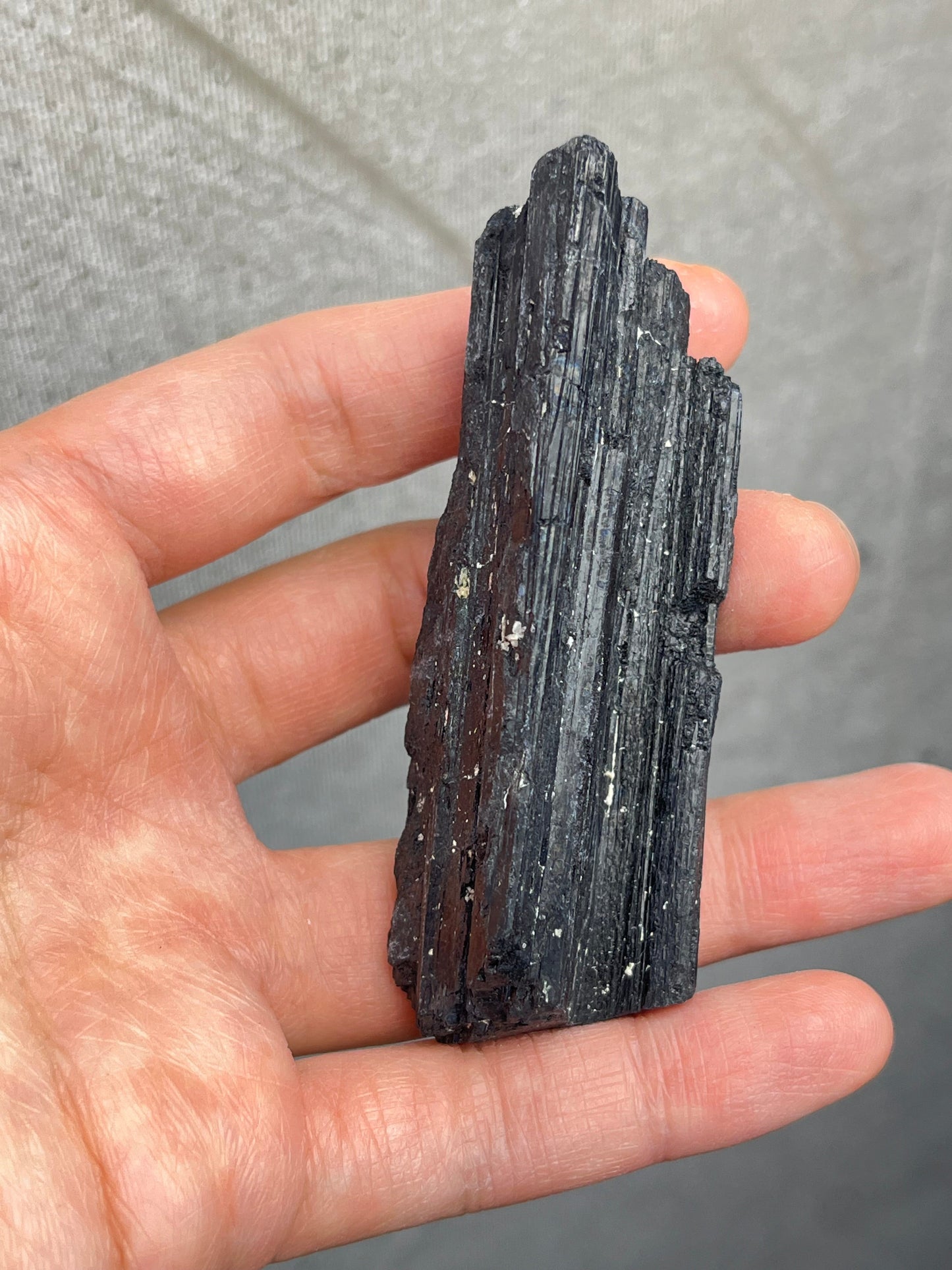 Svart Turmalin Rå 50-100g