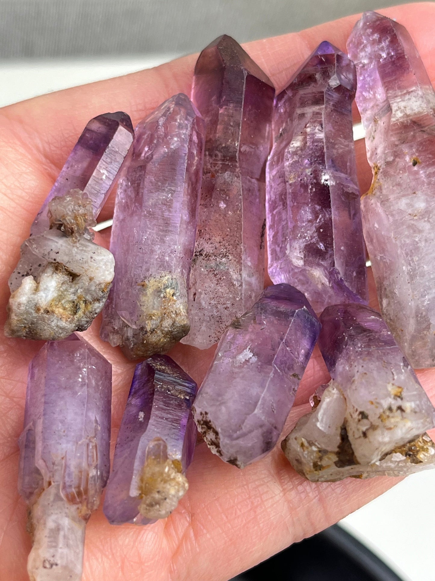 Røykkvarts+Ametyst med hematitt 2-4cm (Shangaan Amethyst)